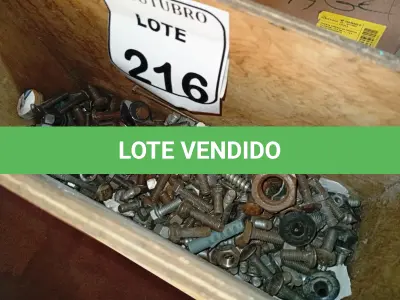 LOTE 216 - 01 LOTE COM GRANDE QUANTIDADE DE PARAFUSOS E PORCAS.  (NO ESTADO) ATENÇÃO! FAZER A VISITAÇÃO ANTES DE ARREMATAR, NÃO SABEMOS SE FUNCIONA. LEILÃO NÃO TEM GARANTIA E NEM DEVOLUÇÃO, SUJEITO A POSSÍVEIS AVARIAS VISÍVEIS/OCULTAS E/OU AUSÊNCIA DE COMPONENTES.