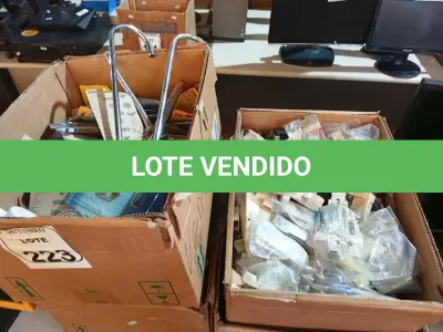 LOTE 223 - 01 LOTE COM GRANDE QUANTIDADE DE MATERIAIS ELÉTRICOS. (NO ESTADO) ATENÇÃO! FAZER A VISITAÇÃO ANTES DE ARREMATAR, NÃO SABEMOS SE FUNCIONA. LEILÃO NÃO TEM GARANTIA E NEM DEVOLUÇÃO, SUJEITO A POSSÍVEIS AVARIAS VISÍVEIS/OCULTAS E/OU AUSÊNCIA DE COMPONENTES.