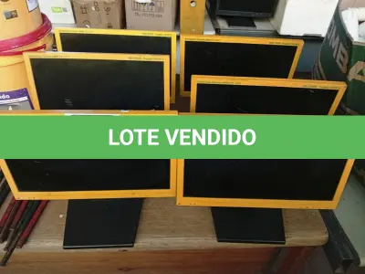 LOTE 248 - 06 MONITORES LCD MARCA CCE PARA RETIRADA DE PEÇAS. (NO ESTADO) ATENÇÃO! FAZER A VISITAÇÃO ANTES DE ARREMATAR, NÃO SABEMOS SE FUNCIONA. LEILÃO NÃO TEM GARANTIA E NEM DEVOLUÇÃO, SUJEITO A POSSÍVEIS AVARIAS VISÍVEIS/OCULTAS E/OU AUSÊNCIA DE COMPONENTES.