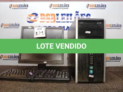 LOTE 191 - 01 CPU COM TECLADO E 01 MONITOR. (NO ESTADO) ATENÇÃO! FAZER A VISITAÇÃO ANTES DE ARREMATAR, NÃO SABEMOS SE FUNCIONA. LEILÃO NÃO TEM GARANTIA E NEM DEVOLUÇÃO, SUJEITO A POSSÍVEIS AVARIAS VISÍVEIS/OCULTAS E/OU AUSÊNCIA DE COMPONENTES.
