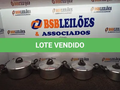 LOTE 393 - 05 PANELAS DE ALUMÍNIO DIVERSAS. (NO ESTADO) ATENÇÃO! FAZER A VISITAÇÃO ANTES DE ARREMATAR, NÃO SABEMOS SE FUNCIONA. LEILÃO NÃO TEM GARANTIA E NEM DEVOLUÇÃO, SUJEITO A POSSÍVEIS AVARIAS VISÍVEIS/OCULTAS E/OU AUSÊNCIA DE COMPONENTES.