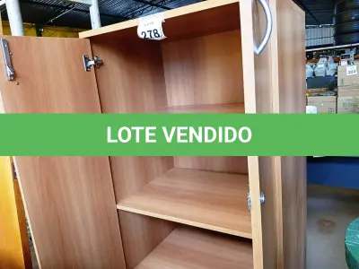 LOTE 278 - 01 ARMÁRIO PARA ESCRITÓRIO 02 PORTAS. (NO ESTADO) ATENÇÃO! FAZER A VISITAÇÃO ANTES DE ARREMATAR, NÃO SABEMOS SE FUNCIONA. LEILÃO NÃO TEM GARANTIA E NEM DEVOLUÇÃO, SUJEITO A POSSÍVEIS AVARIAS VISÍVEIS/OCULTAS E/OU AUSÊNCIA DE COMPONENTES.