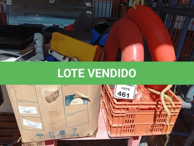 LOTE 461 - 01 LOTE C/DIVERSAS MINI LIXEIRAS, 02 BOIAS, MATERIAIS HOSPITALARES E DIVERSOS. (NO ESTADO) ATENÇÃO! FAZER A VISITAÇÃO ANTES DE ARREMATAR, NÃO SABEMOS SE FUNCIONA. LEILÃO NÃO TEM GARANTIA E NEM DEVOLUÇÃO, SUJEITO A POSSÍVEIS AVARIAS VISÍVEIS/OCULTAS E/OU AUSÊNCIA DE COMPONENTES.