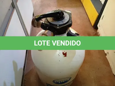 LOTE 190 - 01 FILTRO DE PISCINA. (NO ESTADO) ATENÇÃO! FAZER A VISITAÇÃO ANTES DE ARREMATAR, NÃO SABEMOS SE FUNCIONA. LEILÃO NÃO TEM GARANTIA E NEM DEVOLUÇÃO, SUJEITO A POSSÍVEIS AVARIAS VISÍVEIS/OCULTAS E/OU AUSÊNCIA DE COMPONENTES.