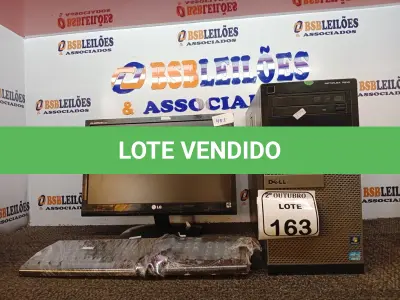 LOTE 163 - 01 CPU COM TECLADO E 01 MONITOR. (NO ESTADO) ATENÇÃO! FAZER A VISITAÇÃO ANTES DE ARREMATAR, NÃO SABEMOS SE FUNCIONA. LEILÃO NÃO TEM GARANTIA E NEM DEVOLUÇÃO, SUJEITO A POSSÍVEIS AVARIAS VISÍVEIS/OCULTAS E/OU AUSÊNCIA DE COMPONENTES.