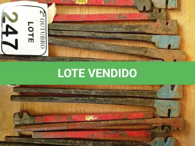 LOTE 247 - 18 DOBRADORES DE FERRO DIVERSOS. (NO ESTADO) ATENÇÃO! FAZER A VISITAÇÃO ANTES DE ARREMATAR, NÃO SABEMOS SE FUNCIONA. LEILÃO NÃO TEM GARANTIA E NEM DEVOLUÇÃO, SUJEITO A POSSÍVEIS AVARIAS VISÍVEIS/OCULTAS E/OU AUSÊNCIA DE COMPONENTES.