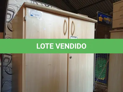 LOTE 274 - 01 ARMÁRIO PARA ESCRITÓRIO DE 02 PORTAS. (NO ESTADO) ATENÇÃO! FAZER A VISITAÇÃO ANTES DE ARREMATAR, NÃO SABEMOS SE FUNCIONA. LEILÃO NÃO TEM GARANTIA E NEM DEVOLUÇÃO, SUJEITO A POSSÍVEIS AVARIAS VISÍVEIS/OCULTAS E/OU AUSÊNCIA DE COMPONENTES.