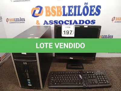 LOTE 197 - 01 CPU COM TECLADO E 01 MONITOR. (NO ESTADO) ATENÇÃO! FAZER A VISITAÇÃO ANTES DE ARREMATAR, NÃO SABEMOS SE FUNCIONA. LEILÃO NÃO TEM GARANTIA E NEM DEVOLUÇÃO, SUJEITO A POSSÍVEIS AVARIAS VISÍVEIS/OCULTAS E/OU AUSÊNCIA DE COMPONENTES.