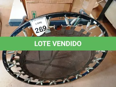 LOTE 269 - 01 PULA-PULA. (NO ESTADO) ATENÇÃO! FAZER A VISITAÇÃO ANTES DE ARREMATAR, NÃO SABEMOS SE FUNCIONA. LEILÃO NÃO TEM GARANTIA E NEM DEVOLUÇÃO, SUJEITO A POSSÍVEIS AVARIAS VISÍVEIS/OCULTAS E/OU AUSÊNCIA DE COMPONENTES.
