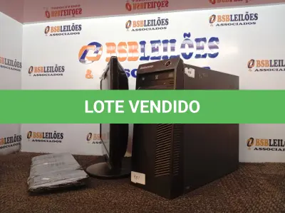LOTE 187 - 01 CPU COM TECLADO E 01 MONITOR. (NO ESTADO) ATENÇÃO! FAZER A VISITAÇÃO ANTES DE ARREMATAR, NÃO SABEMOS SE FUNCIONA. LEILÃO NÃO TEM GARANTIA E NEM DEVOLUÇÃO, SUJEITO A POSSÍVEIS AVARIAS VISÍVEIS/OCULTAS E/OU AUSÊNCIA DE COMPONENTES.