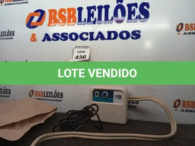 LOTE 436 - 01 COLCHÃO INFLÁVEL E 01 BOMBA ELÉTRICA DE ENCHER COLCHÃO. (NO ESTADO) ATENÇÃO! FAZER A VISITAÇÃO ANTES DE ARREMATAR, NÃO SABEMOS SE FUNCIONA. LEILÃO NÃO TEM GARANTIA E NEM DEVOLUÇÃO, SUJEITO A POSSÍVEIS AVARIAS VISÍVEIS/OCULTAS E/OU AUSÊNCIA DE COMPONENTES.