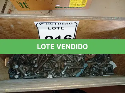 LOTE 216 - 01 LOTE COM GRANDE QUANTIDADE DE PARAFUSOS E PORCAS.  (NO ESTADO) ATENÇÃO! FAZER A VISITAÇÃO ANTES DE ARREMATAR, NÃO SABEMOS SE FUNCIONA. LEILÃO NÃO TEM GARANTIA E NEM DEVOLUÇÃO, SUJEITO A POSSÍVEIS AVARIAS VISÍVEIS/OCULTAS E/OU AUSÊNCIA DE COMPONENTES.