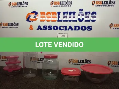 LOTE 383 - 01 LOTE C/POTES E UTENSÍLIOS P/COZINHA. (NO ESTADO) ATENÇÃO! FAZER A VISITAÇÃO ANTES DE ARREMATAR, NÃO SABEMOS SE FUNCIONA. LEILÃO NÃO TEM GARANTIA E NEM DEVOLUÇÃO, SUJEITO A POSSÍVEIS AVARIAS VISÍVEIS/OCULTAS E/OU AUSÊNCIA DE COMPONENTES.