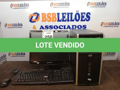 LOTE 250 - 01 CPU, 01 MONITOR E 01 TECLADO. (NO ESTADO) ATENÇÃO! FAZER A VISITAÇÃO ANTES DE ARREMATAR, NÃO SABEMOS SE FUNCIONA. LEILÃO NÃO TEM GARANTIA E NEM DEVOLUÇÃO, SUJEITO A POSSÍVEIS AVARIAS VISÍVEIS/OCULTAS E/OU AUSÊNCIA DE COMPONENTES.