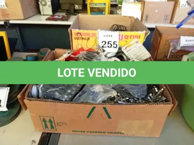 LOTE 255 - 01 LOTE COM GRANDE QUANTIDADE DE MATERIAIS DIVERSOS. (NO ESTADO) ATENÇÃO! FAZER A VISITAÇÃO ANTES DE ARREMATAR, NÃO SABEMOS SE FUNCIONA. LEILÃO NÃO TEM GARANTIA E NEM DEVOLUÇÃO, SUJEITO A POSSÍVEIS AVARIAS VISÍVEIS/OCULTAS E/OU AUSÊNCIA DE COMPONENTES.