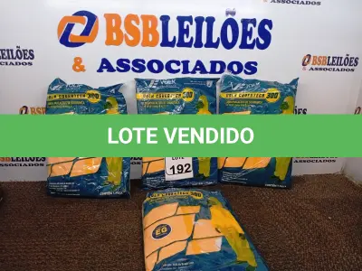 LOTE 192 - 05 MACACÕES DE SEGURANÇAS TAMANHO EXTRA G. (NO ESTADO) ATENÇÃO! FAZER A VISITAÇÃO ANTES DE ARREMATAR, NÃO SABEMOS SE FUNCIONA. LEILÃO NÃO TEM GARANTIA E NEM DEVOLUÇÃO, SUJEITO A POSSÍVEIS AVARIAS VISÍVEIS/OCULTAS E/OU AUSÊNCIA DE COMPONENTES.