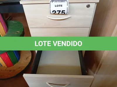 LOTE 275 - 02 GAVETEIROS COM 03 GAVETAS CADA. (NO ESTADO) ATENÇÃO! FAZER A VISITAÇÃO ANTES DE ARREMATAR, NÃO SABEMOS SE FUNCIONA. LEILÃO NÃO TEM GARANTIA E NEM DEVOLUÇÃO, SUJEITO A POSSÍVEIS AVARIAS VISÍVEIS/OCULTAS E/OU AUSÊNCIA DE COMPONENTES.