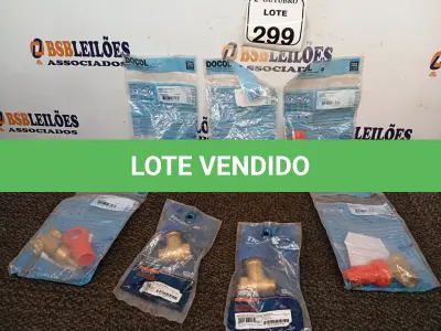 LOTE 299 - 05 REGISTROS GAVETAS DOCON E 03 REGISTOS DE PRESSÃO TIGRE. (NO ESTADO) ATENÇÃO! FAZER A VISITAÇÃO ANTES DE ARREMATAR, NÃO SABEMOS SE FUNCIONA. LEILÃO NÃO TEM GARANTIA E NEM DEVOLUÇÃO, SUJEITO A POSSÍVEIS AVARIAS VISÍVEIS/OCULTAS E/OU AUSÊNCIA DE COMPONENTES.