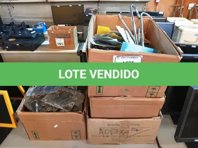 LOTE 223 - 01 LOTE COM GRANDE QUANTIDADE DE MATERIAIS ELÉTRICOS. (NO ESTADO) ATENÇÃO! FAZER A VISITAÇÃO ANTES DE ARREMATAR, NÃO SABEMOS SE FUNCIONA. LEILÃO NÃO TEM GARANTIA E NEM DEVOLUÇÃO, SUJEITO A POSSÍVEIS AVARIAS VISÍVEIS/OCULTAS E/OU AUSÊNCIA DE COMPONENTES.