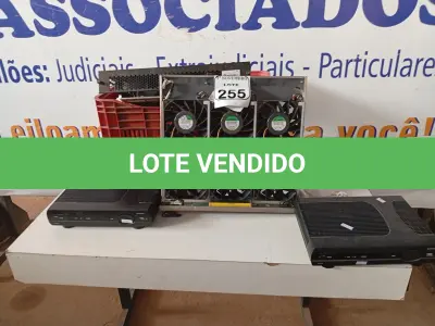 LOTE 255 - 01 LOTE COM VÁRIOS COOLERS PARA PC E ELETRÔNICOS DIVERSOS. (NO ESTADO) ATENÇÃO! FAZER A VISITAÇÃO ANTES DE ARREMATAR, NÃO SABEMOS SE FUNCIONA. LEILÃO NÃO TEM GARANTIA E NEM DEVOLUÇÃO, SUJEITO A POSSÍVEIS AVARIAS VISÍVEIS/OCULTAS E/OU AUSÊNCIA DE COMPONENTES.