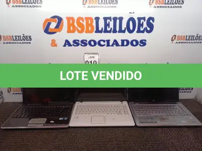 LOTE 010 - 03 NOTEBOOKS PARA RETIRADA DE PEÇAS. (NO ESTADO) ATENÇÃO! FAZER A VISITAÇÃO ANTES DE ARREMATAR, NÃO SABEMOS SE FUNCIONA. LEILÃO NÃO TEM GARANTIA E NEM DEVOLUÇÃO, SUJEITO A POSSÍVEIS AVARIAS VISÍVEIS/OCULTAS E/OU AUSÊNCIA DE COMPONENTES.