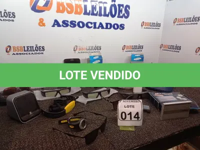 LOTE 014 - 01 LOTE COM 01 ÓCULOS DE MERGULHO, 03 ÓCULOS 3D, SENDO 02 SAMSUNG E 01 SONY, 01 CASE PARA HD MULTILASER, 01 TABLET SAMSUNG E DIVERSOS.  (NO ESTADO) ATENÇÃO! FAZER A VISITAÇÃO ANTES DE ARREMATAR, NÃO SABEMOS SE FUNCIONA. LEILÃO NÃO TEM GARANTIA E NEM DEVOLUÇÃO, SUJEITO A POSSÍVEIS AVARIAS VISÍVEIS/OCULTAS E/OU AUSÊNCIA DE COMPONENTES.