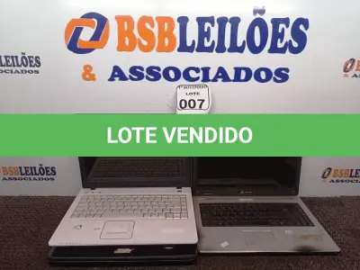 LOTE 007 - 03 NOTEBOOKS PARA RETIRADA DE PEÇAS. (NO ESTADO) ATENÇÃO! FAZER A VISITAÇÃO ANTES DE ARREMATAR, NÃO SABEMOS SE FUNCIONA. LEILÃO NÃO TEM GARANTIA E NEM DEVOLUÇÃO, SUJEITO A POSSÍVEIS AVARIAS VISÍVEIS/OCULTAS E/OU AUSÊNCIA DE COMPONENTES.