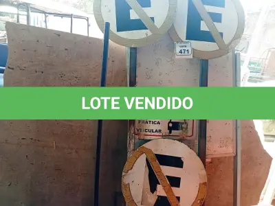 LOTE 471 - 01 LOTE COM PLACAS DE SINALIZAÇÕES DIVERSAS. (NO ESTADO) ATENÇÃO! FAZER A VISITAÇÃO ANTES DE ARREMATAR, NÃO SABEMOS SE FUNCIONA. LEILÃO NÃO TEM GARANTIA E NEM DEVOLUÇÃO, SUJEITO A POSSÍVEIS AVARIAS VISÍVEIS/OCULTAS E/OU AUSÊNCIA DE COMPONENTES.