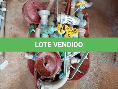 LOTE 480 - 01 CARRINHO DE MÃO INCOMPLETO VÁRIOS REGISTROS EM METAL E MATERIAIS HIDRÁULICOS DIVERSOS.  (NO ESTADO) ATENÇÃO! FAZER A VISITAÇÃO ANTES DE ARREMATAR, NÃO SABEMOS SE FUNCIONA. LEILÃO NÃO TEM GARANTIA E NEM DEVOLUÇÃO, SUJEITO A POSSÍVEIS AVARIAS VISÍVEIS/OCULTAS E/OU AUSÊNCIA DE COMPONENTES.