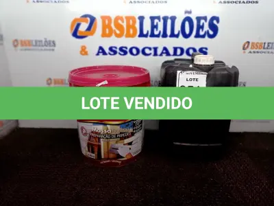 LOTE 051 - 01 MASSA ACRÍLICA P/PAREDE MARCA RENNER E 01 GALÃO DE ZARCÃO COR GRAFITE INCOMPLETO. (NO ESTADO) ATENÇÃO! FAZER A VISITAÇÃO ANTES DE ARREMATAR, NÃO SABEMOS SE FUNCIONA. LEILÃO NÃO TEM GARANTIA E NEM DEVOLUÇÃO, SUJEITO A POSSÍVEIS AVARIAS VISÍVEIS/OCULTAS E/OU AUSÊNCIA DE COMPONENTES.