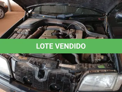 LOTE 012 - 01 MERCEDEZ BENZ/C-180 A GASOLINA; ANO 1996; NA COR PRETA.(NO ESTADO)