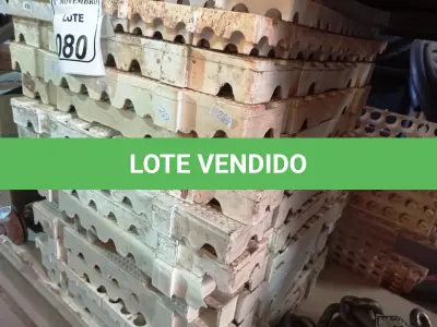 LOTE 080 - 01 LOTE C/GRANDE QUANTIDADE DE ESTRADO MODULAR COMPACTOS. (NO ESTADO) ATENÇÃO! FAZER A VISITAÇÃO ANTES DE ARREMATAR, NÃO SABEMOS SE FUNCIONA. LEILÃO NÃO TEM GARANTIA E NEM DEVOLUÇÃO, SUJEITO A POSSÍVEIS AVARIAS VISÍVEIS/OCULTAS E/OU AUSÊNCIA DE COMPONENTES.