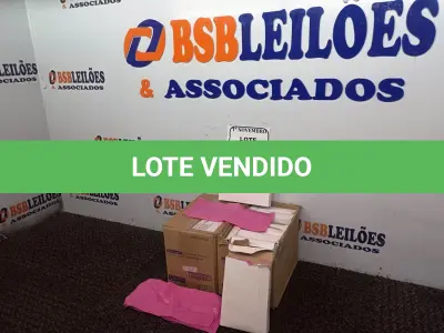 LOTE 009 - 02 CAIXAS COM SAQUINHOS PLÁSTICOS PARA DESCARTES DE ABSORVENTES, CONTEM 10 PERFIS COM 60 UNIDADES CADA. (NO ESTADO) ATENÇÃO! FAZER A VISITAÇÃO ANTES DE ARREMATAR, NÃO SABEMOS SE FUNCIONA. LEILÃO NÃO TEM GARANTIA E NEM DEVOLUÇÃO, SUJEITO A POSSÍVEIS AVARIAS VISÍVEIS/OCULTAS E/OU AUSÊNCIA DE COMPONENTES.