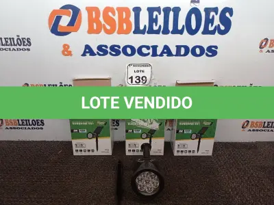 LOTE 139 - 03 ESPETOS JARDIM SOLAR SUNSHINE ES1 3W LED 6500K TASHIBRA (NOVO). (NO ESTADO) (NO ESTADO) ATENÇÃO! FAZER A VISITAÇÃO ANTES DE ARREMATAR, NÃO SABEMOS SE FUNCIONA. LEILÃO NÃO TEM GARANTIA E NEM DEVOLUÇÃO, SUJEITO A POSSÍVEIS AVARIAS VISÍVEIS/OCULTAS E/OU AUSÊNCIA DE COMPONENTES.