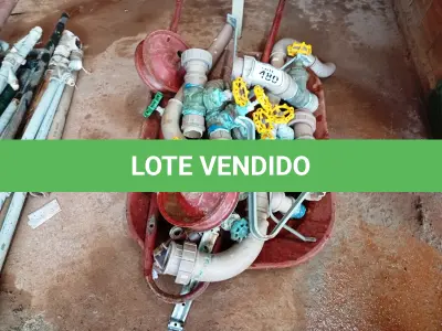 LOTE 480 - 01 CARRINHO DE MÃO INCOMPLETO VÁRIOS REGISTROS EM METAL E MATERIAIS HIDRÁULICOS DIVERSOS.  (NO ESTADO) ATENÇÃO! FAZER A VISITAÇÃO ANTES DE ARREMATAR, NÃO SABEMOS SE FUNCIONA. LEILÃO NÃO TEM GARANTIA E NEM DEVOLUÇÃO, SUJEITO A POSSÍVEIS AVARIAS VISÍVEIS/OCULTAS E/OU AUSÊNCIA DE COMPONENTES.
