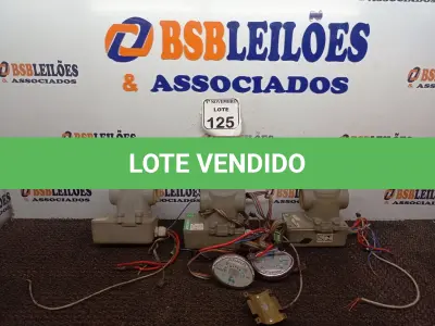 LOTE 125 - 03 AQUECEDORES PARA BANHEIRA. (NO ESTADO) ATENÇÃO! FAZER A VISITAÇÃO ANTES DE ARREMATAR, NÃO SABEMOS SE FUNCIONA. LEILÃO NÃO TEM GARANTIA E NEM DEVOLUÇÃO, SUJEITO A POSSÍVEIS AVARIAS VISÍVEIS/OCULTAS E/OU AUSÊNCIA DE COMPONENTES.