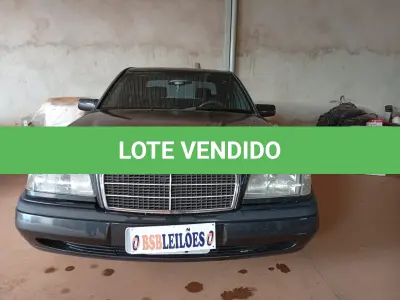 LOTE 012 - 01 MERCEDEZ BENZ/C-180 A GASOLINA; ANO 1996; NA COR PRETA.(NO ESTADO)