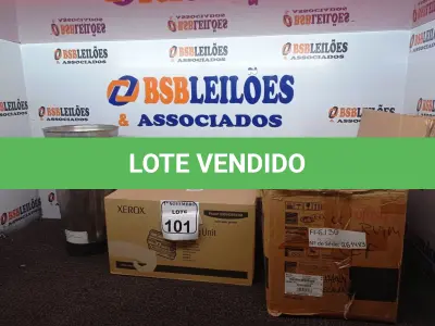 LOTE 101 - 01 SCANNER FUJITSU E 01 TONNER XEROX PHASER 6300/6350/6360 E 01 COPO P/LIQUIDIFICADOR INDUSTRIAL. (NO ESTADO) ATENÇÃO! FAZER A VISITAÇÃO ANTES DE ARREMATAR, NÃO SABEMOS SE FUNCIONA. LEILÃO NÃO TEM GARANTIA E NEM DEVOLUÇÃO, SUJEITO A POSSÍVEIS AVARIAS VISÍVEIS/OCULTAS E/OU AUSÊNCIA DE COMPONENTES.