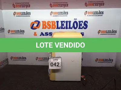 LOTE 042 - 01 PURIFICADOR DE ÁGUA P/GARRAFÃO MARCA MASTER FRIO. (NO ESTADO) ATENÇÃO! FAZER A VISITAÇÃO ANTES DE ARREMATAR, NÃO SABEMOS SE FUNCIONA. LEILÃO NÃO TEM GARANTIA E NEM DEVOLUÇÃO, SUJEITO A POSSÍVEIS AVARIAS VISÍVEIS/OCULTAS E/OU AUSÊNCIA DE COMPONENTES.