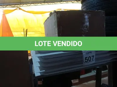 LOTE 507 - 06 PAINÉIS DE LED. (NO ESTADO) ATENÇÃO! FAZER A VISITAÇÃO ANTES DE ARREMATAR, NÃO SABEMOS SE FUNCIONA. LEILÃO NÃO TEM GARANTIA E NEM DEVOLUÇÃO, SUJEITO A POSSÍVEIS AVARIAS VISÍVEIS/OCULTAS E/OU AUSÊNCIA DE COMPONENTES.