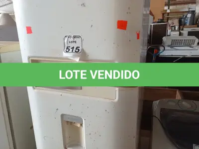 LOTE 515 - 01 GELADEIRA ELECTROLUX 127V P/ RETIRADA DE PEÇAS. (NO ESTADO) ATENÇÃO! FAZER A VISITAÇÃO ANTES DE ARREMATAR, NÃO SABEMOS SE FUNCIONA. LEILÃO NÃO TEM GARANTIA E NEM DEVOLUÇÃO, SUJEITO A POSSÍVEIS AVARIAS VISÍVEIS/OCULTAS E/OU AUSÊNCIA DE COMPONENTES.