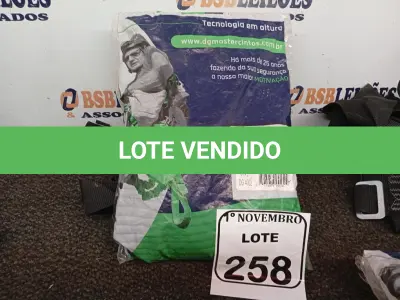 LOTE 258 - 07 CINTOS DE SEGURANÇA PARAQUEDISTA. (NO ESTADO) ATENÇÃO! FAZER A VISITAÇÃO ANTES DE ARREMATAR, NÃO SABEMOS SE FUNCIONA. LEILÃO NÃO TEM GARANTIA E NEM DEVOLUÇÃO, SUJEITO A POSSÍVEIS AVARIAS VISÍVEIS/OCULTAS E/OU AUSÊNCIA DE COMPONENTES.