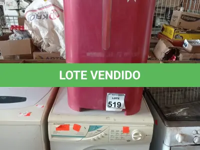 LOTE 519 - 01 MÁQUINA DE LAVAR ROUPAS CONTINENTAL 127V E 01 TANQUINHO MARCA NEW UP. (NO ESTADO) ATENÇÃO! FAZER A VISITAÇÃO ANTES DE ARREMATAR, NÃO SABEMOS SE FUNCIONA. LEILÃO NÃO TEM GARANTIA E NEM DEVOLUÇÃO, SUJEITO A POSSÍVEIS AVARIAS VISÍVEIS/OCULTAS E/OU AUSÊNCIA DE COMPONENTES.
