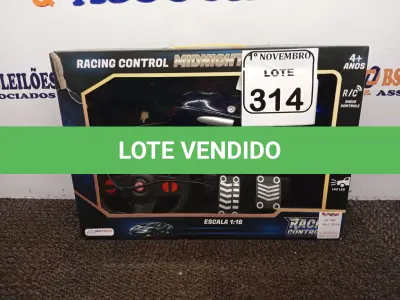LOTE 314 - 01 CARRINHO DE CONTROLE REMOTO. (NO ESTADO) ATENÇÃO! FAZER A VISITAÇÃO ANTES DE ARREMATAR, NÃO SABEMOS SE FUNCIONA. LEILÃO NÃO TEM GARANTIA E NEM DEVOLUÇÃO, SUJEITO A POSSÍVEIS AVARIAS VISÍVEIS/OCULTAS E/OU AUSÊNCIA DE COMPONENTES.