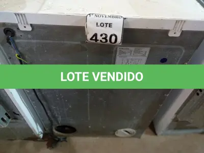 LOTE 430 - 01 MÁQUINA DE LAVAR MARCA ELECTROLUX 10KG 220V. (NO ESTADO) ATENÇÃO! FAZER A VISITAÇÃO ANTES DE ARREMATAR, NÃO SABEMOS SE FUNCIONA. LEILÃO NÃO TEM GARANTIA E NEM DEVOLUÇÃO, SUJEITO A POSSÍVEIS AVARIAS VISÍVEIS/OCULTAS E/OU AUSÊNCIA DE COMPONENTES.