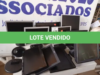 LOTE 276 - 10 MONITORES LCD MARCAS E MODELOS DIVERSOS P/RETIRADA DE PEÇAS. (NO ESTADO) ATENÇÃO! FAZER A VISITAÇÃO ANTES DE ARREMATAR, NÃO SABEMOS SE FUNCIONA. LEILÃO NÃO TEM GARANTIA E NEM DEVOLUÇÃO, SUJEITO A POSSÍVEIS AVARIAS VISÍVEIS/OCULTAS E/OU AUSÊNCIA DE COMPONENTES.