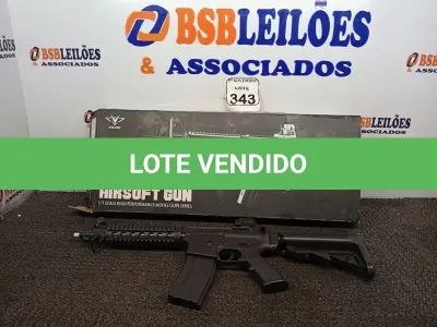 LOTE 343 - 01 METRALHADORA M4A-1 DE AIR SOFT. (NO ESTADO) ATENÇÃO! FAZER A VISITAÇÃO ANTES DE ARREMATAR, NÃO SABEMOS SE FUNCIONA. LEILÃO NÃO TEM GARANTIA E NEM DEVOLUÇÃO, SUJEITO A POSSÍVEIS AVARIAS VISÍVEIS/OCULTAS E/OU AUSÊNCIA DE COMPONENTES.