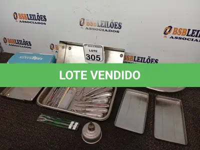 LOTE 305 - 01 LOTE COM MATERIAIS ODONTOLÓGICOS DIVERSOS. (NO ESTADO) ATENÇÃO! FAZER A VISITAÇÃO ANTES DE ARREMATAR, NÃO SABEMOS SE FUNCIONA. LEILÃO NÃO TEM GARANTIA E NEM DEVOLUÇÃO, SUJEITO A POSSÍVEIS AVARIAS VISÍVEIS/OCULTAS E/OU AUSÊNCIA DE COMPONENTES.