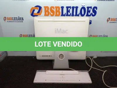 LOTE 373 - 01 ALL IN ONE IMAC C/TECLADO. (NO ESTADO) ATENÇÃO! FAZER A VISITAÇÃO ANTES DE ARREMATAR, NÃO SABEMOS SE FUNCIONA. LEILÃO NÃO TEM GARANTIA E NEM DEVOLUÇÃO, SUJEITO A POSSÍVEIS AVARIAS VISÍVEIS/OCULTAS E/OU AUSÊNCIA DE COMPONENTES.