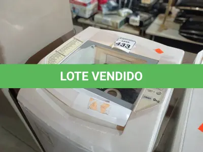 LOTE 433 - 01 MÁQUINA DE LAVAR MARCA BRASTEMP 09KG 220V. (NO ESTADO) ATENÇÃO! FAZER A VISITAÇÃO ANTES DE ARREMATAR, NÃO SABEMOS SE FUNCIONA. LEILÃO NÃO TEM GARANTIA E NEM DEVOLUÇÃO, SUJEITO A POSSÍVEIS AVARIAS VISÍVEIS/OCULTAS E/OU AUSÊNCIA DE COMPONENTES.